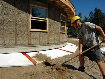 Paano i-insulate ang pundasyon at basement ng isang pribadong bahay