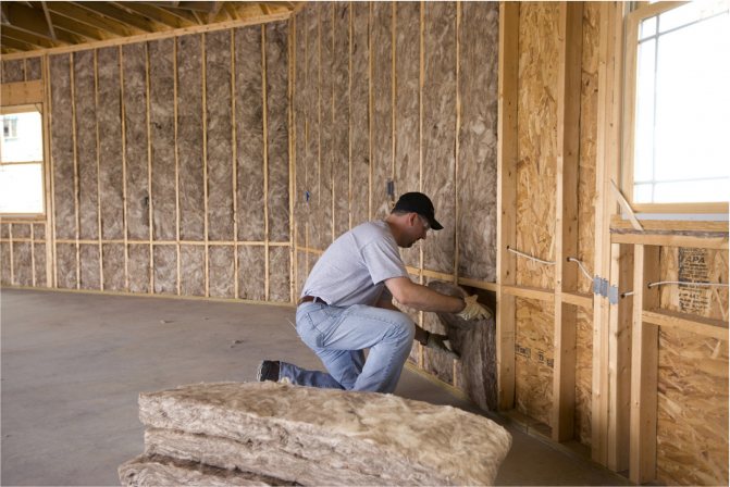 Mineral na lana para sa pagkakabukod ng pader: laki, kapal