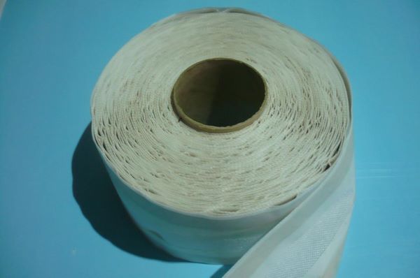 Sa larawan - butyl tape Liplent SD