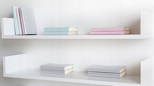 do-it-yourself wall shelves na may gilid