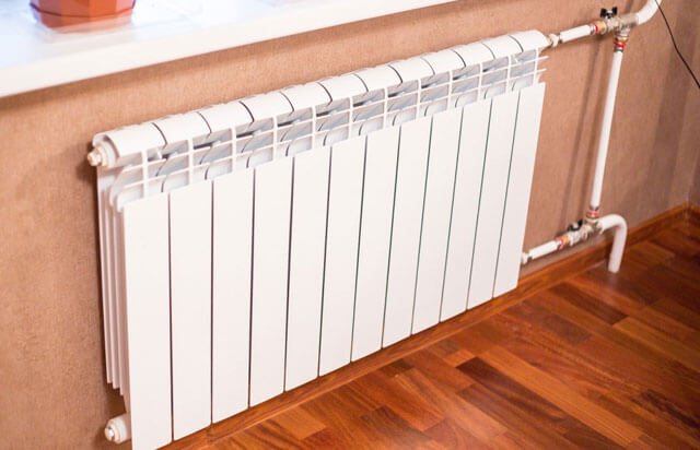 perbezaan antara radiator pemanasan