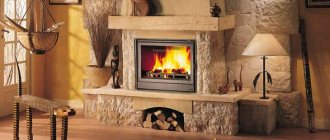 Mga kalan-fireplace para sa mga cottage ng bahay at tag-init: kung paano pumili at kung ano ang hahanapin kapag bumibili