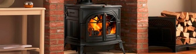 Mga kalan-fireplace para sa mga cottage ng bahay at tag-init: kung paano pumili at kung ano ang hahanapin kapag bumibili