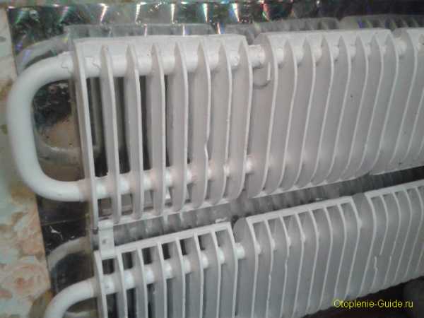 Mga pagpipilian sa radiator ng plate ng radiator ng aksyon