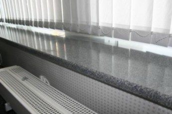 Granite window sills. Paggawa, pag-install. Mataas na kalidad, hindi magastos.