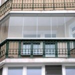 Polycarbonate sur le balcon