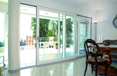 Mga sliding door