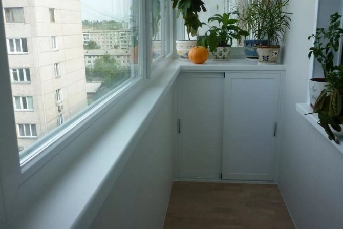 Réchauffer un balcon à Khrouchtchev: comment le faire soi-même?